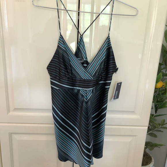 NWT KENNETH COLE REACTION Tank Top - Size 10 - Picture 10 of 10